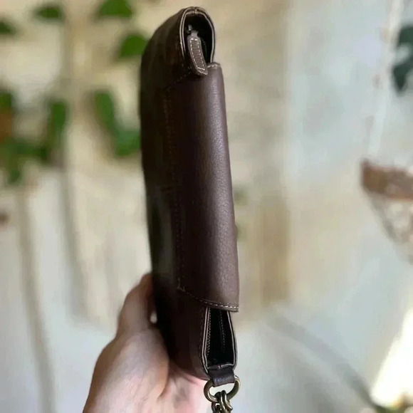 Fossil Brown Quilted Leather Wristlet / Clutch with Snap Closure - Picture 9 of 15